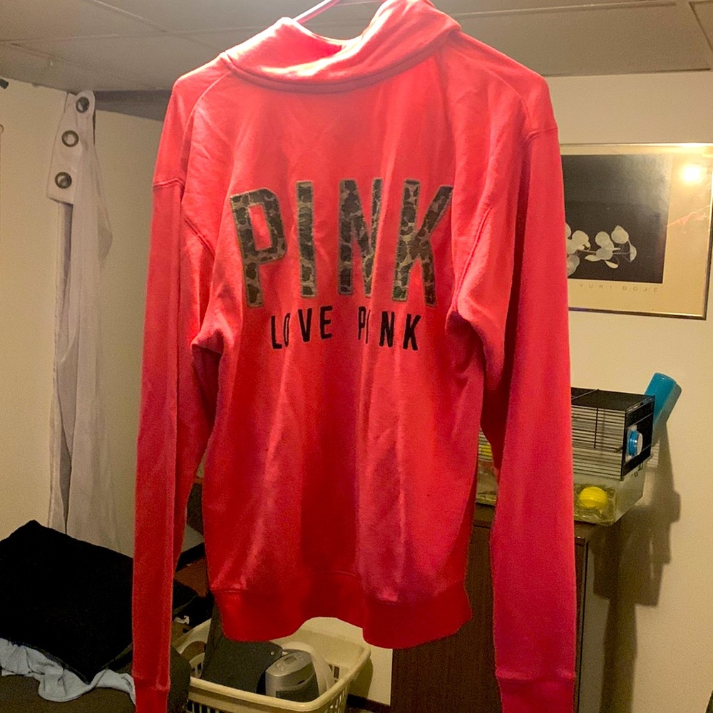 Pink sweatshirt, zips up, pink